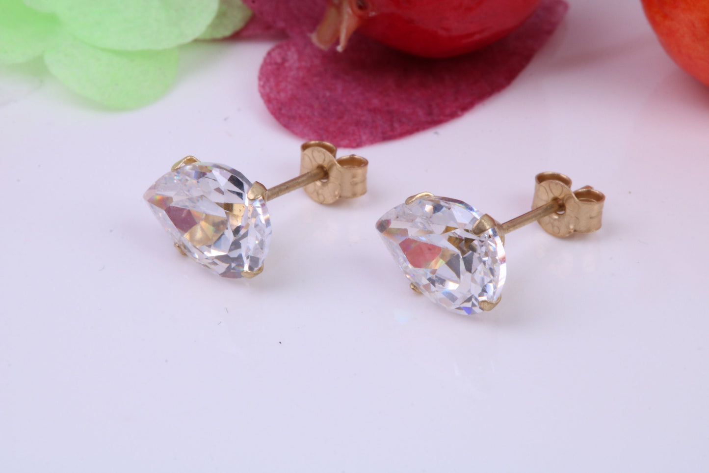 Pear Drop cut Cubic Zirconia set Stud Earrings, Measures 8 x 6 mm, Made from Solid 9ct Yellow Gold