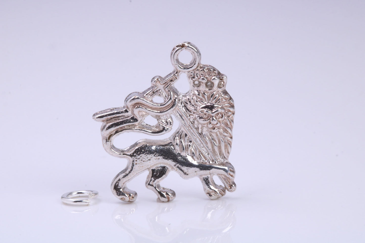 Rule Britannia Lion Charm, Traditional Charm, Made from Solid 925 Grade Sterling Silver, Complete with Attachment Link