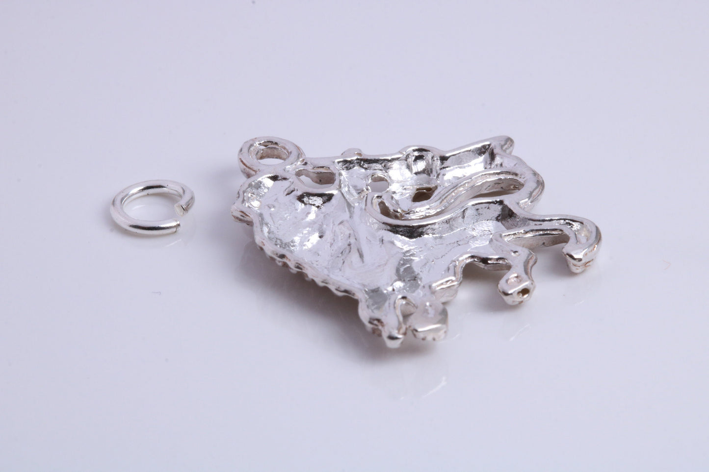 Rule Britannia Lion Charm, Traditional Charm, Made from Solid 925 Grade Sterling Silver, Complete with Attachment Link