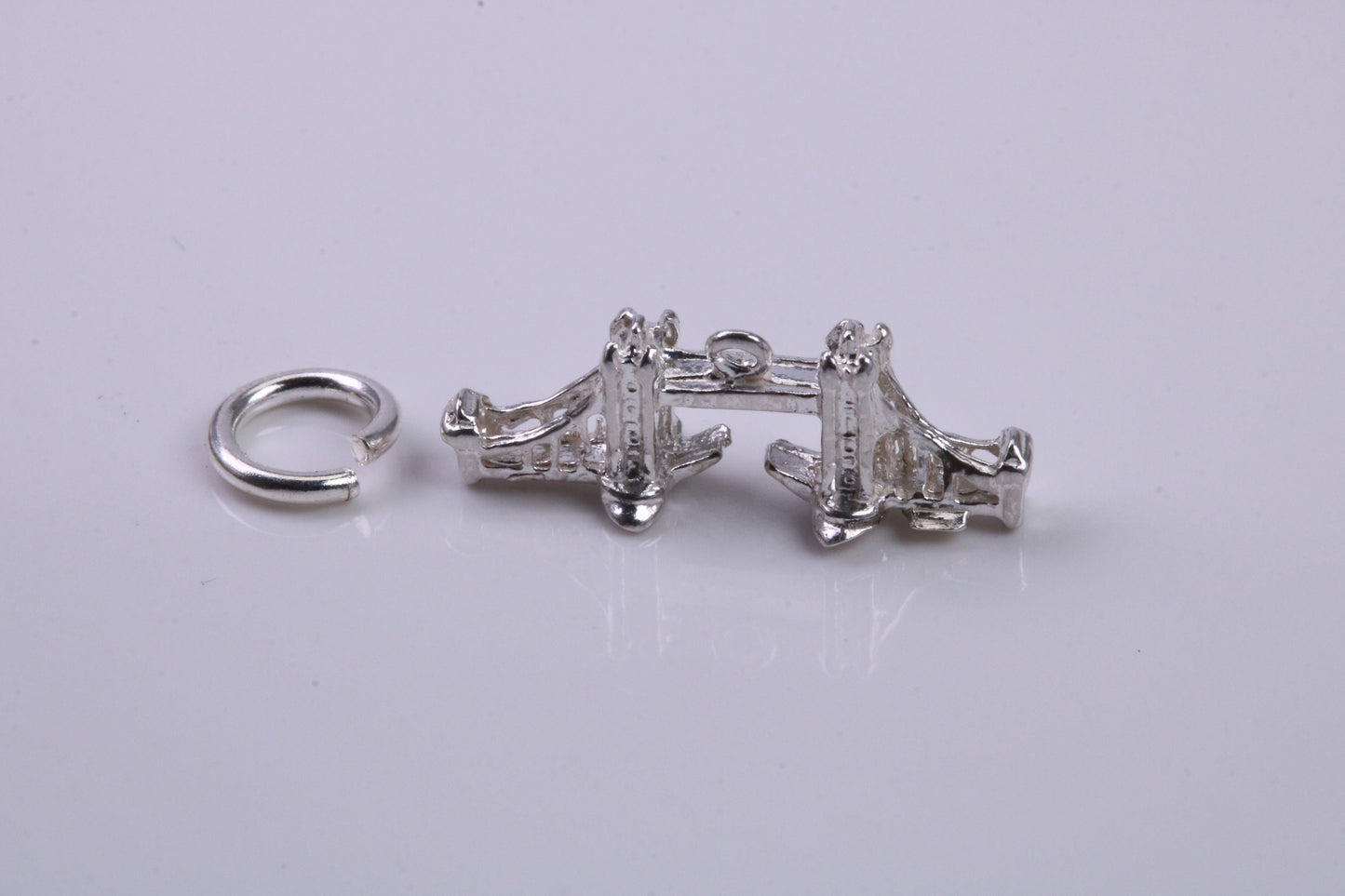 Iconic London Bridge Charm, Traditional Charm, Made from Solid 925 Grade Sterling Silver, Complete with Attachment Link
