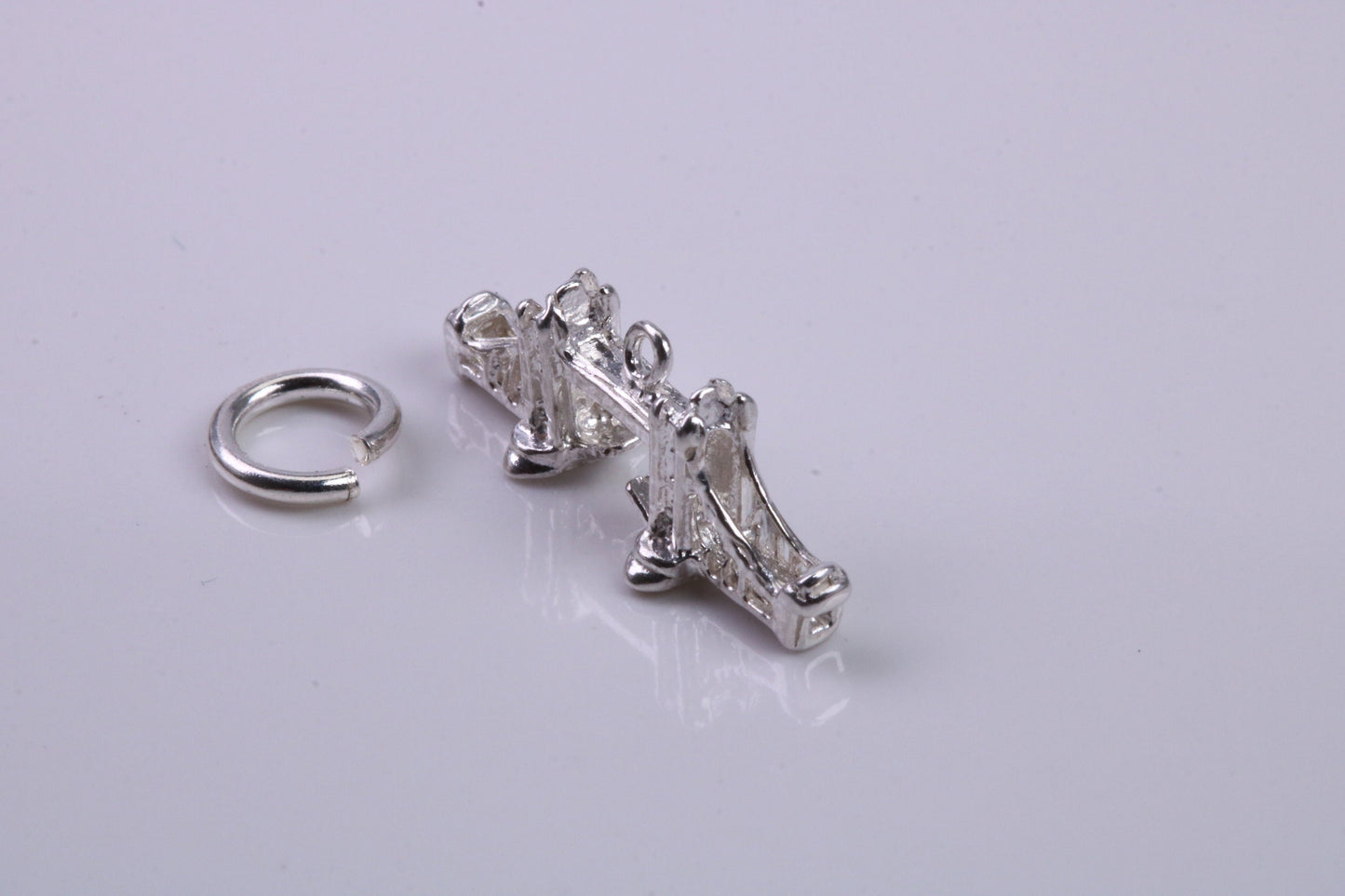 Iconic London Bridge Charm, Traditional Charm, Made from Solid 925 Grade Sterling Silver, Complete with Attachment Link
