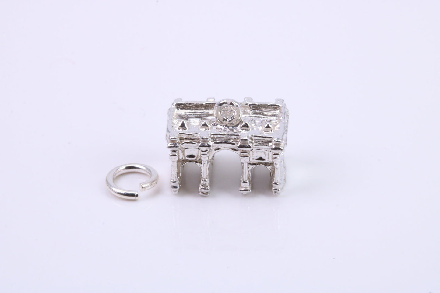 Iconic London Marble Arch Charm, Traditional Charm, Made from Solid 925 Grade Sterling Silver, Complete with Attachment Link