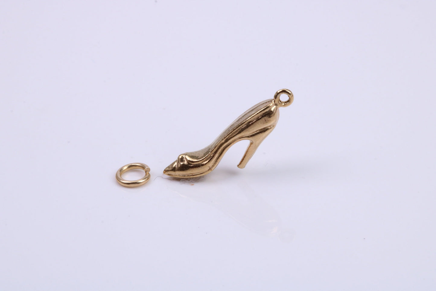 Stiletto Charm, Traditional Charm, Made from Solid 9ct Yellow Gold, British Hallmarked, Complete with Attachment Link
