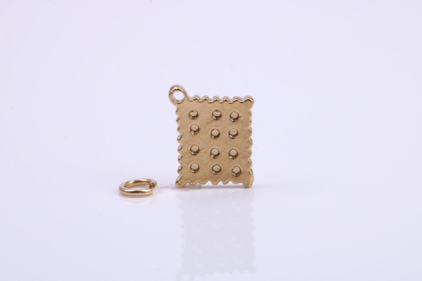 Cracker Biscuit Charm, Traditional Charm, Made from Solid 9ct Yellow Gold, British Hallmarked, Complete with Attachment Link