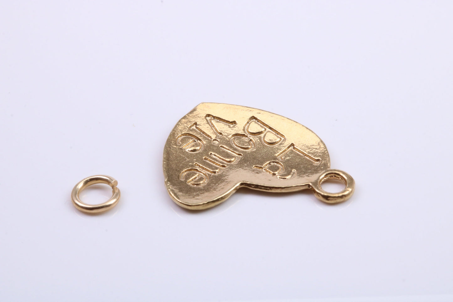 La Bonne Vie Charm, Traditional Charm, Made from Solid 9ct Yellow Gold, British Hallmarked, Complete with Attachment Link