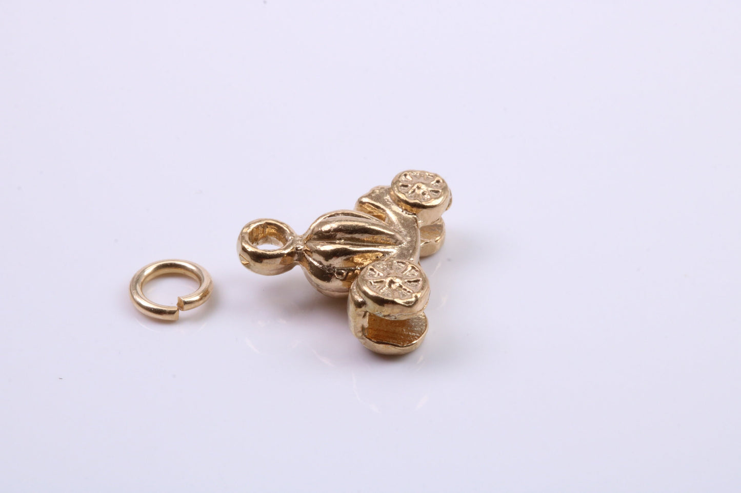 Princess Carriage Charm, Traditional Charm, Made from Solid 9ct Yellow Gold, British Hallmarked, Complete with Attachment Link