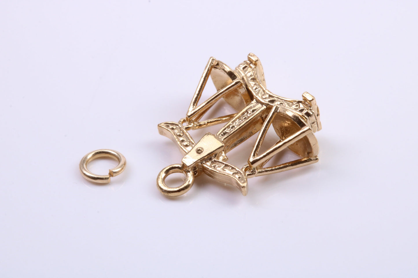 Libra Zodiac Sign Charm, Traditional Charm, Made from Solid 9ct Yellow Gold, British Hallmarked, Complete with Attachment Link