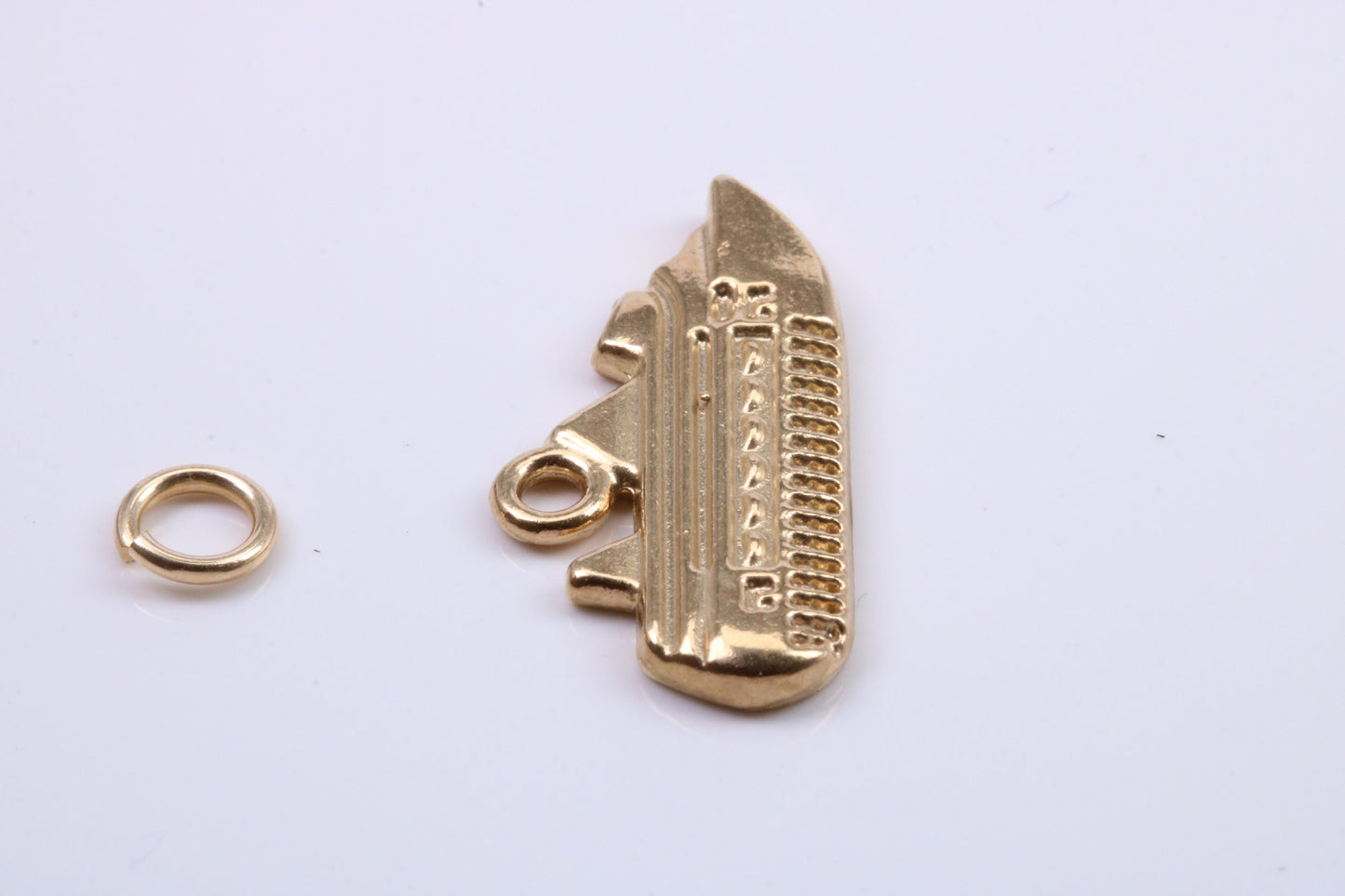 Cruise Ship Charm, Traditional Charm, Made from Solid 9ct Yellow Gold, British Hallmarked, Complete with Attachment Link
