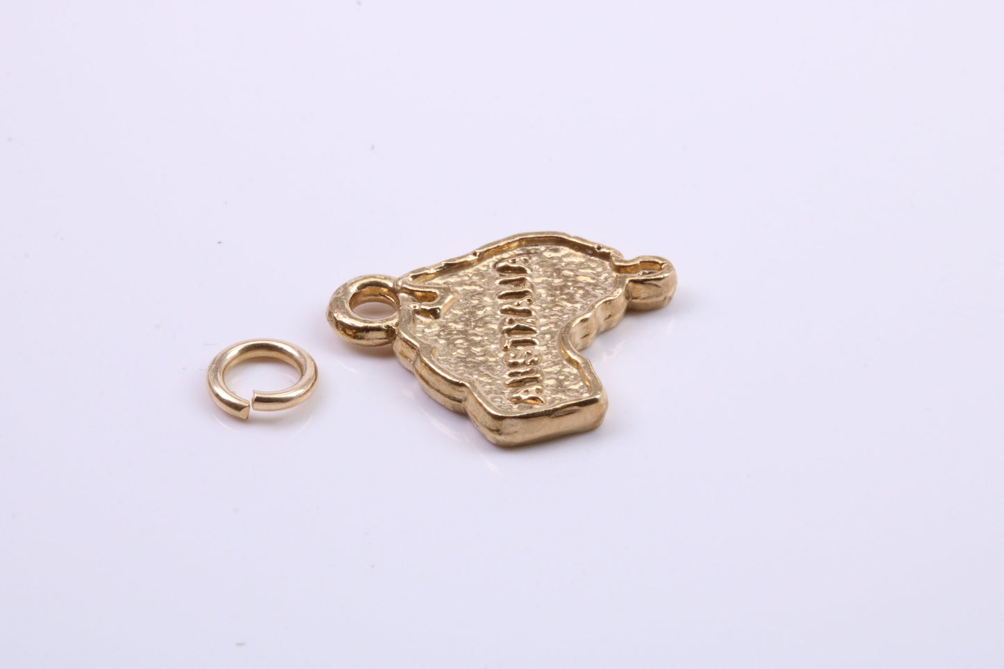 Australia Charm, Traditional Charm, Made from Solid 9ct Yellow Gold, British Hallmarked, Complete with Attachment Link