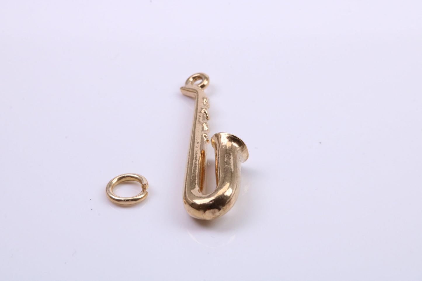 Saxophone Charm, Traditional Charm, Made from Solid 9ct Yellow Gold, British Hallmarked, Complete with Attachment Link
