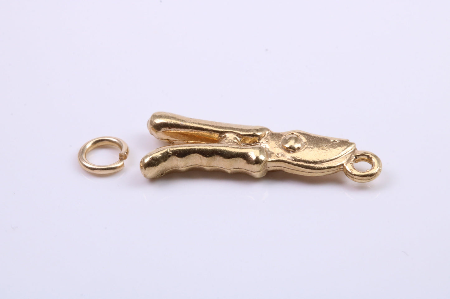 Garden Secateurs Charm, Traditional Charm, Made from Solid 9ct Yellow Gold, British Hallmarked, Complete with Attachment Link