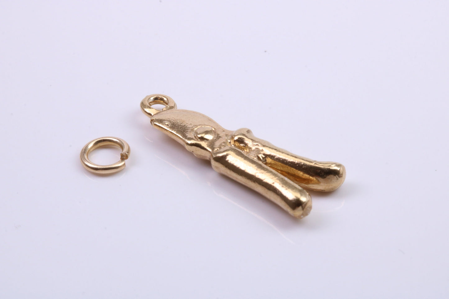 Garden Secateurs Charm, Traditional Charm, Made from Solid 9ct Yellow Gold, British Hallmarked, Complete with Attachment Link
