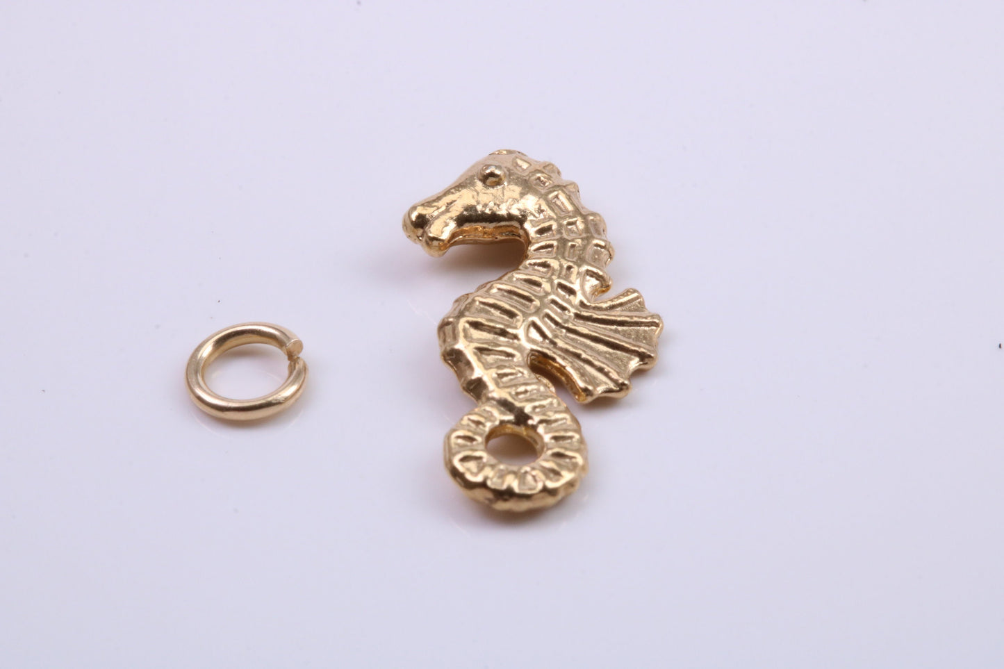 Sea Horse Charm, Traditional Charm, Made from Solid 9ct Yellow Gold, British Hallmarked, Complete with Attachment Link