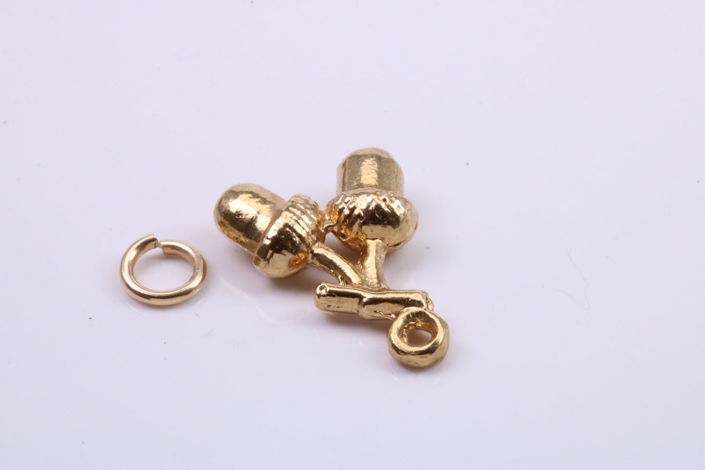 Acorns Charm, Traditional Charm, Made from Solid 9ct Yellow Gold, British Hallmarked, Complete with Attachment Link