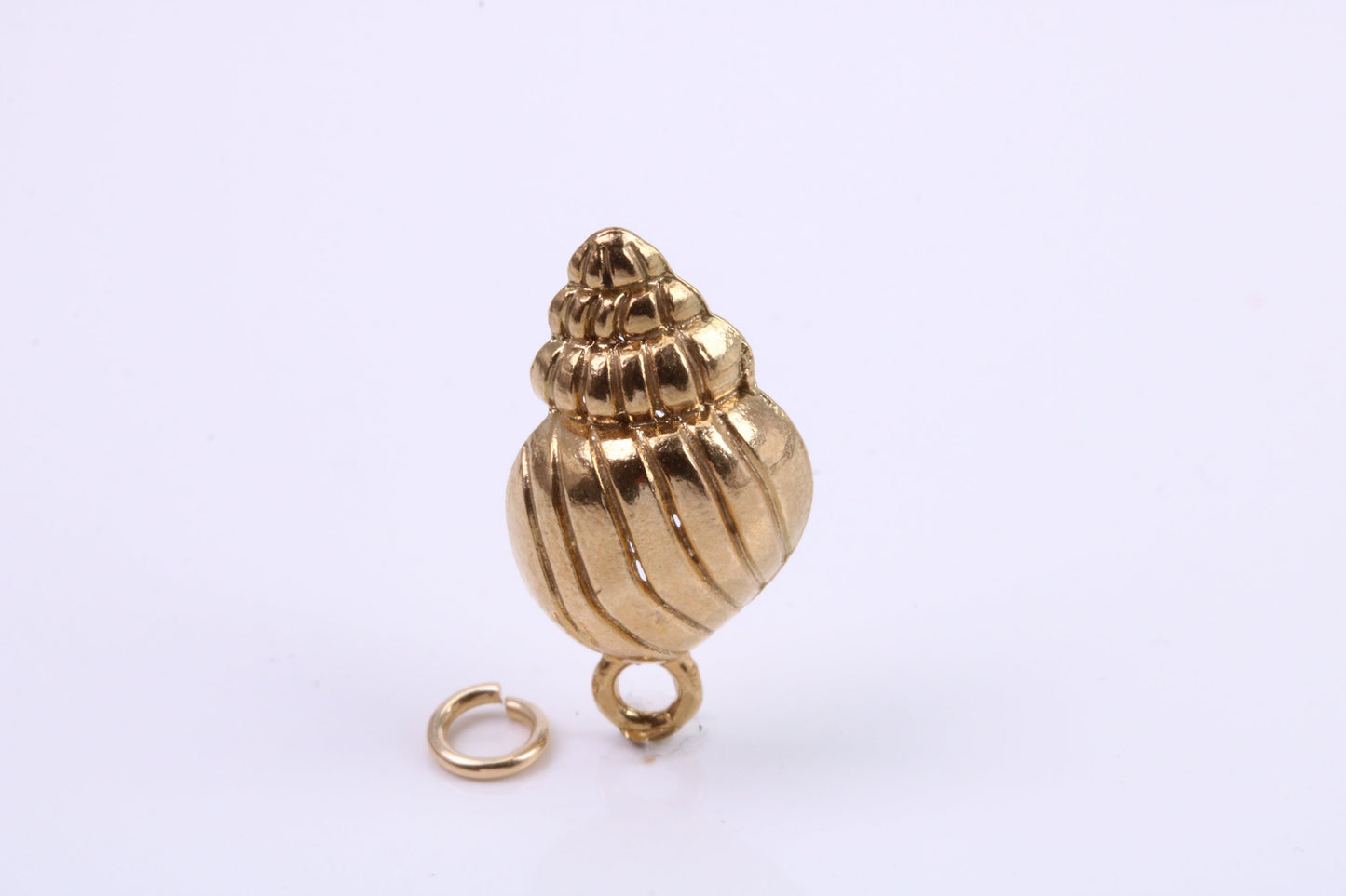 Sea Shell Charm, Traditional Charm, Made from Solid 9ct Yellow Gold, British Hallmarked, Complete with Attachment Link