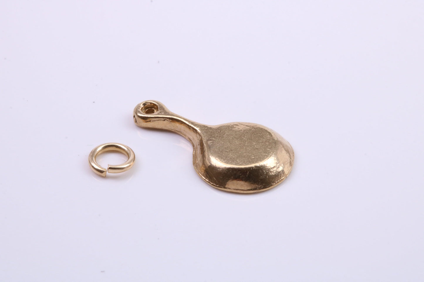 Frying Pan Charm, Traditional Charm, Made from Solid 9ct Yellow Gold, British Hallmarked, Complete with Attachment Link