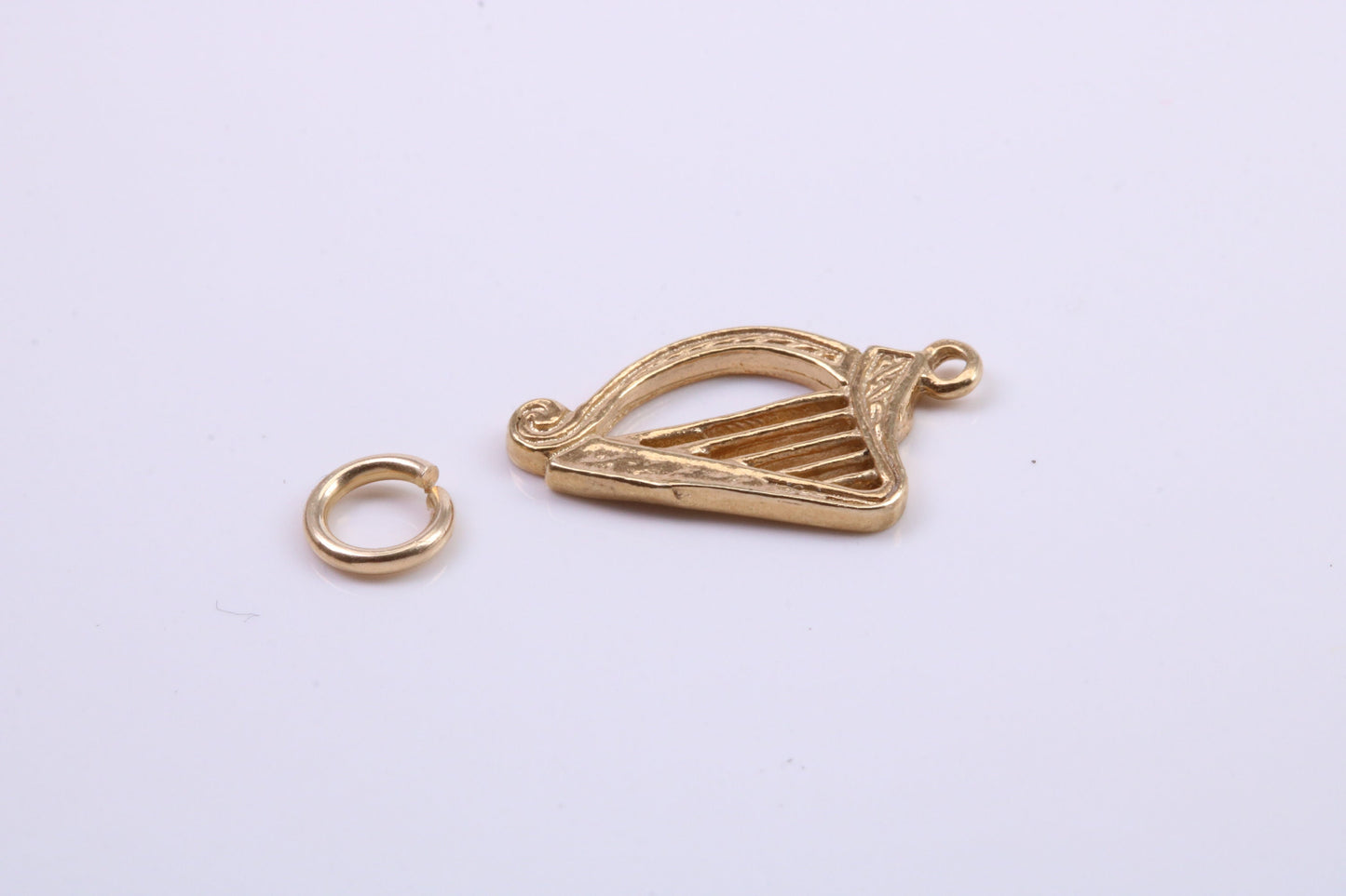 Harp Charm, Traditional Charm, Made from Solid 9ct Yellow Gold, British Hallmarked, Complete with Attachment Link