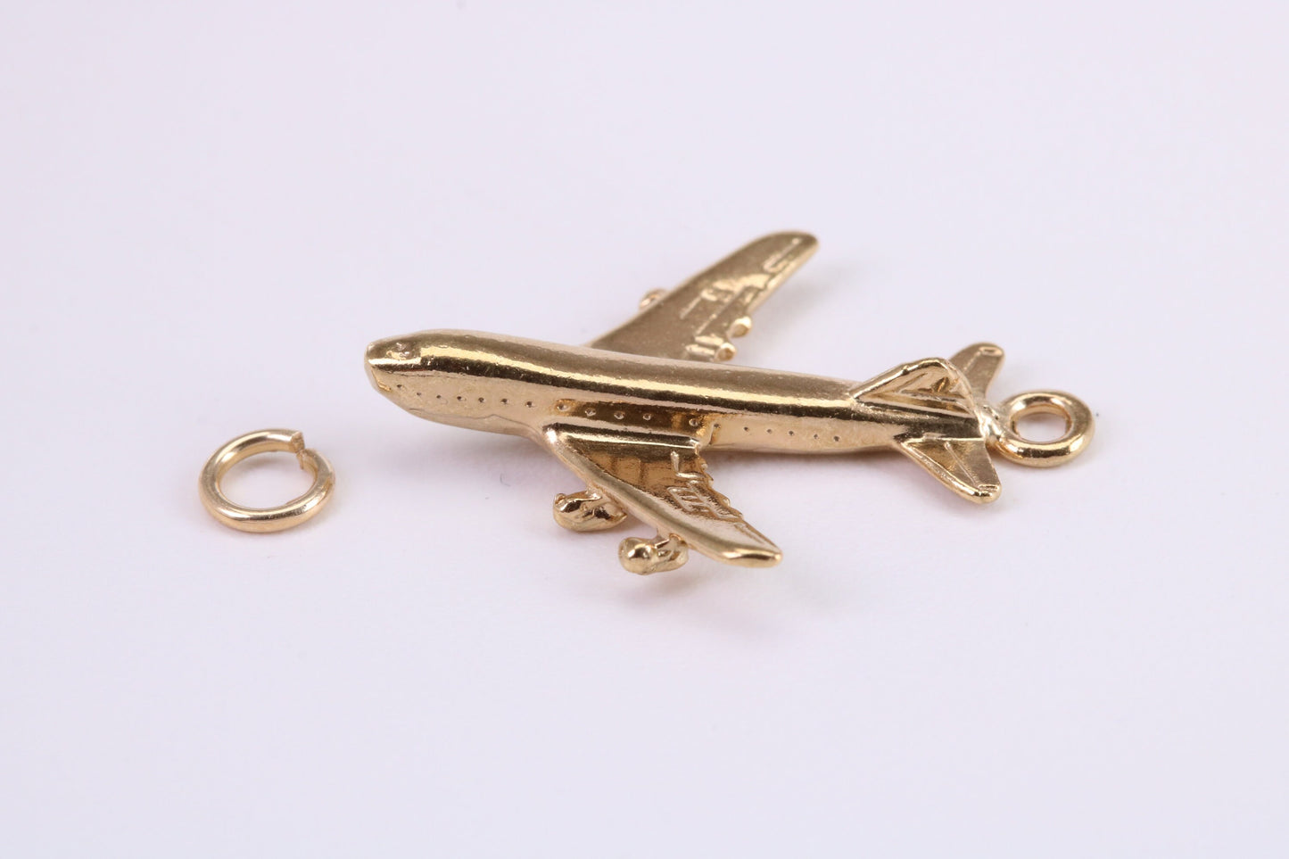 Jumbo Jet 747 Charm, Traditional Charm, Made from Solid Yellow Gold, British Hallmarked, Complete with Attachment Link