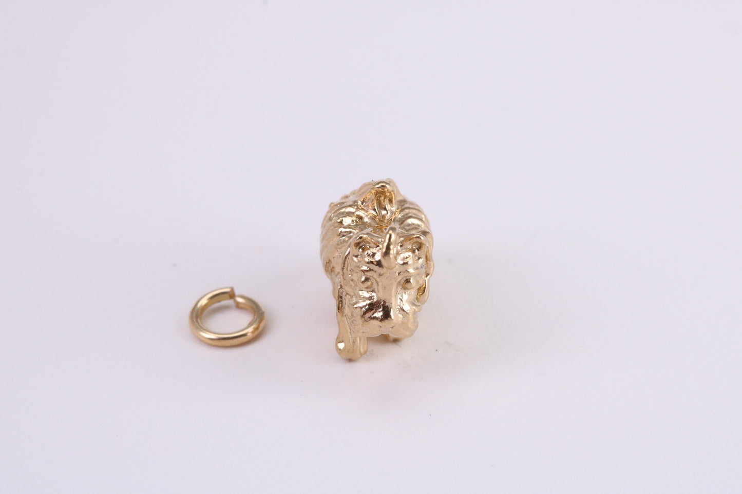 Scottish Terrier Dog Charm, Traditional Charm, Made from Solid Yellow Gold, British Hallmarked, Complete with Attachment Link