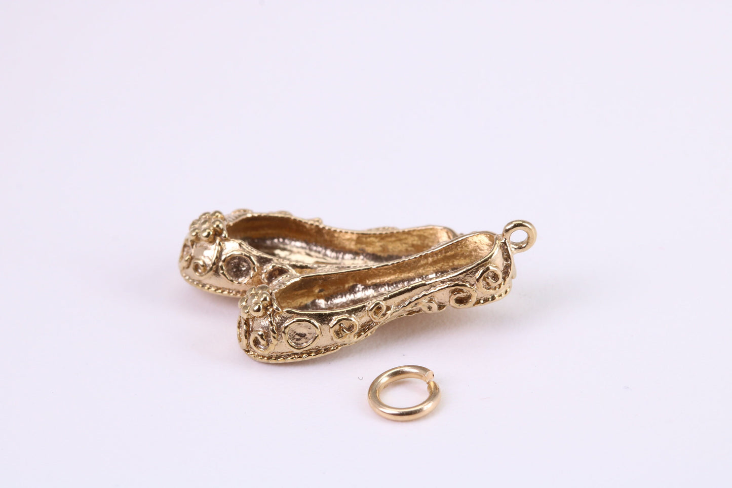 Ballerina Slippers Charm, Traditional Charm, Made from Solid Yellow Gold, British Hallmarked, Complete with Attachment Link