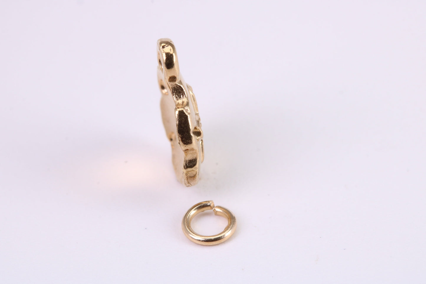 Star Fish Fossil Charm, Traditional Charm, Made from Solid Yellow Gold, British Hallmarked, Complete with Attachment Link