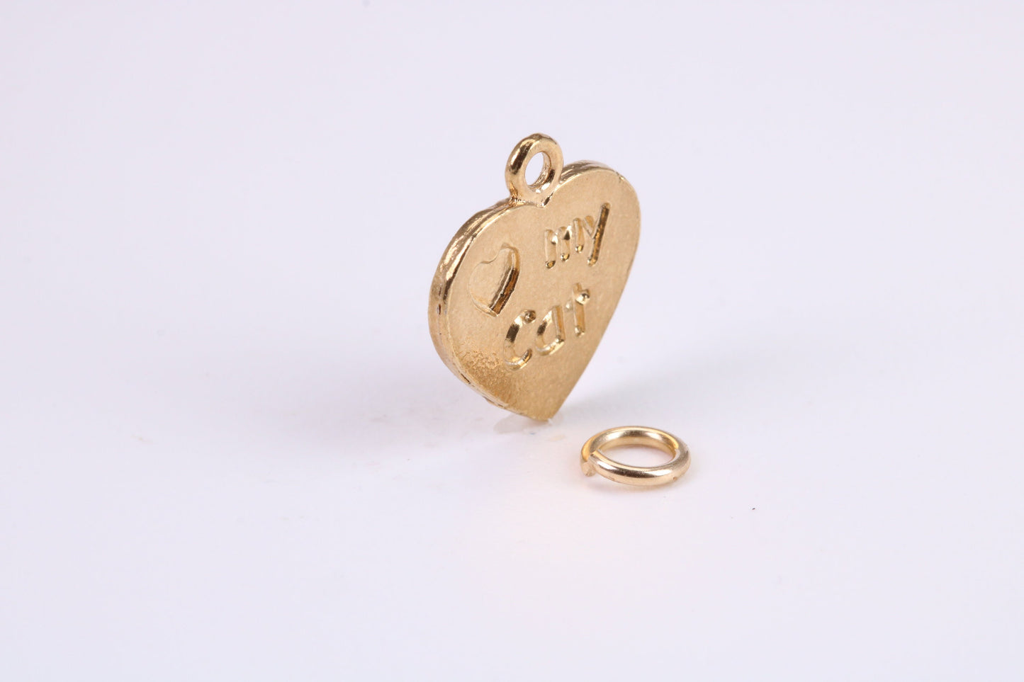 Love My Cat Charm, Traditional Charm, Made from Solid Yellow Gold, British Hallmarked, Complete with Attachment Link