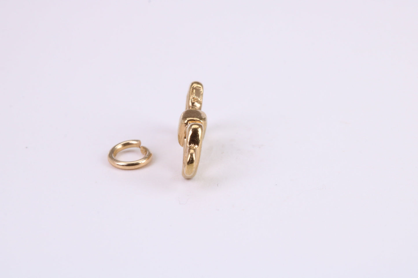 Bow Tie Charm, Traditional Charm, Made from Solid Yellow Gold, British Hallmarked, Complete with Attachment Link
