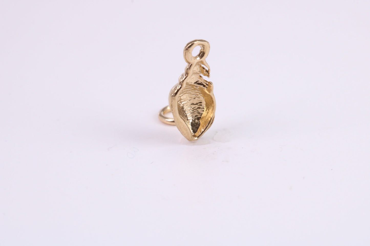 Sea Shell Charm, Traditional Charm, Made from Solid Yellow Gold, British Hallmarked, Complete with Attachment Link