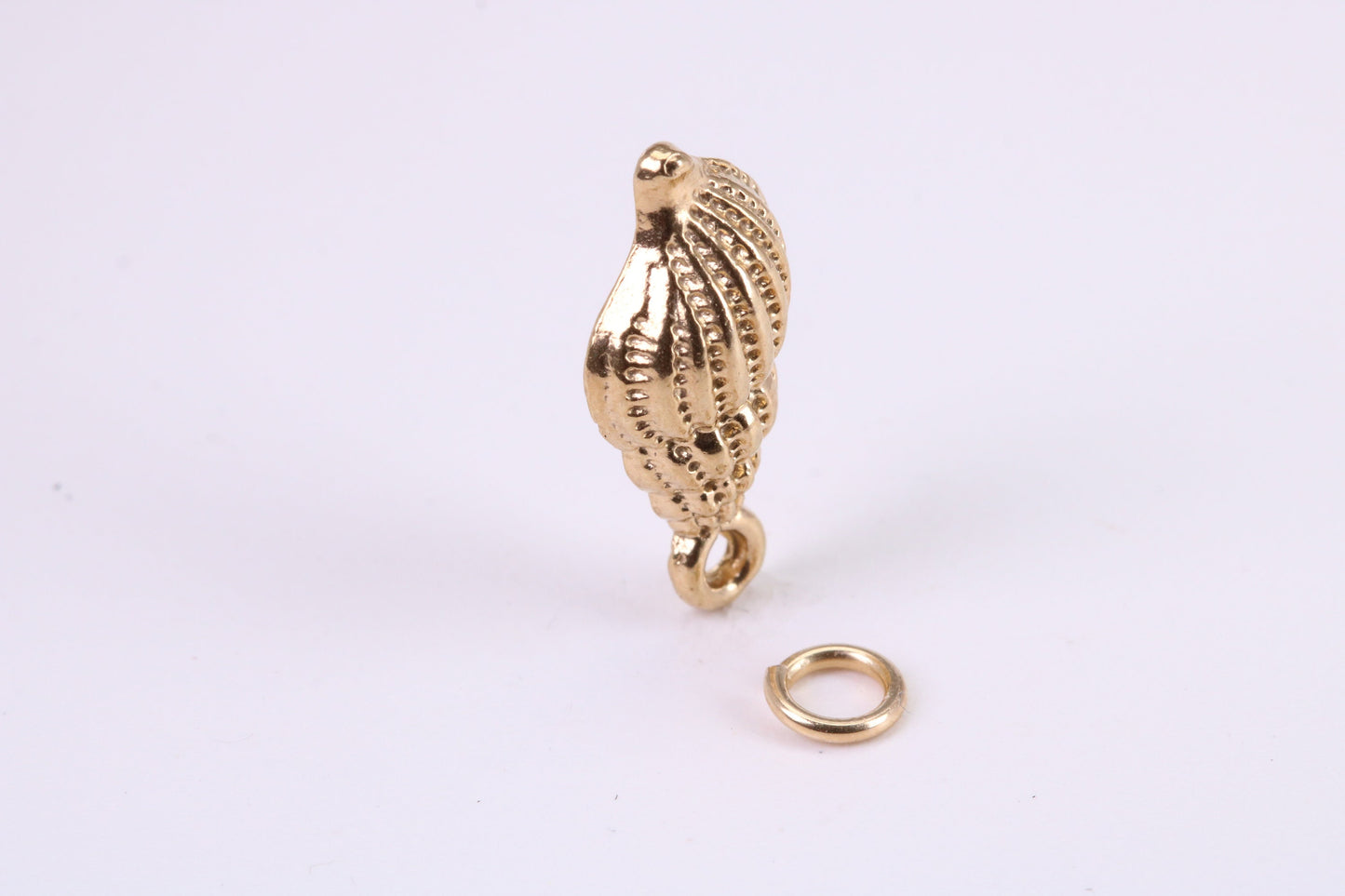 Sea Shell Charm, Traditional Charm, Made from Solid Yellow Gold, British Hallmarked, Complete with Attachment Link