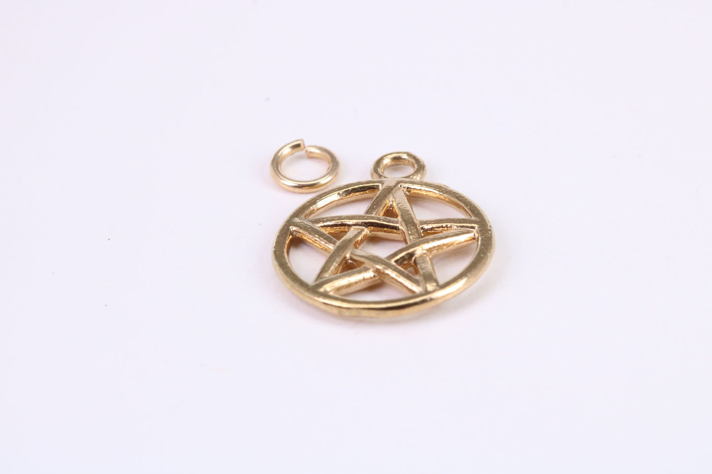 Gold Pentagram Pendant, measuring 22 mm round, Made from Solid cast 14K Yellow Gold with British Hallmark