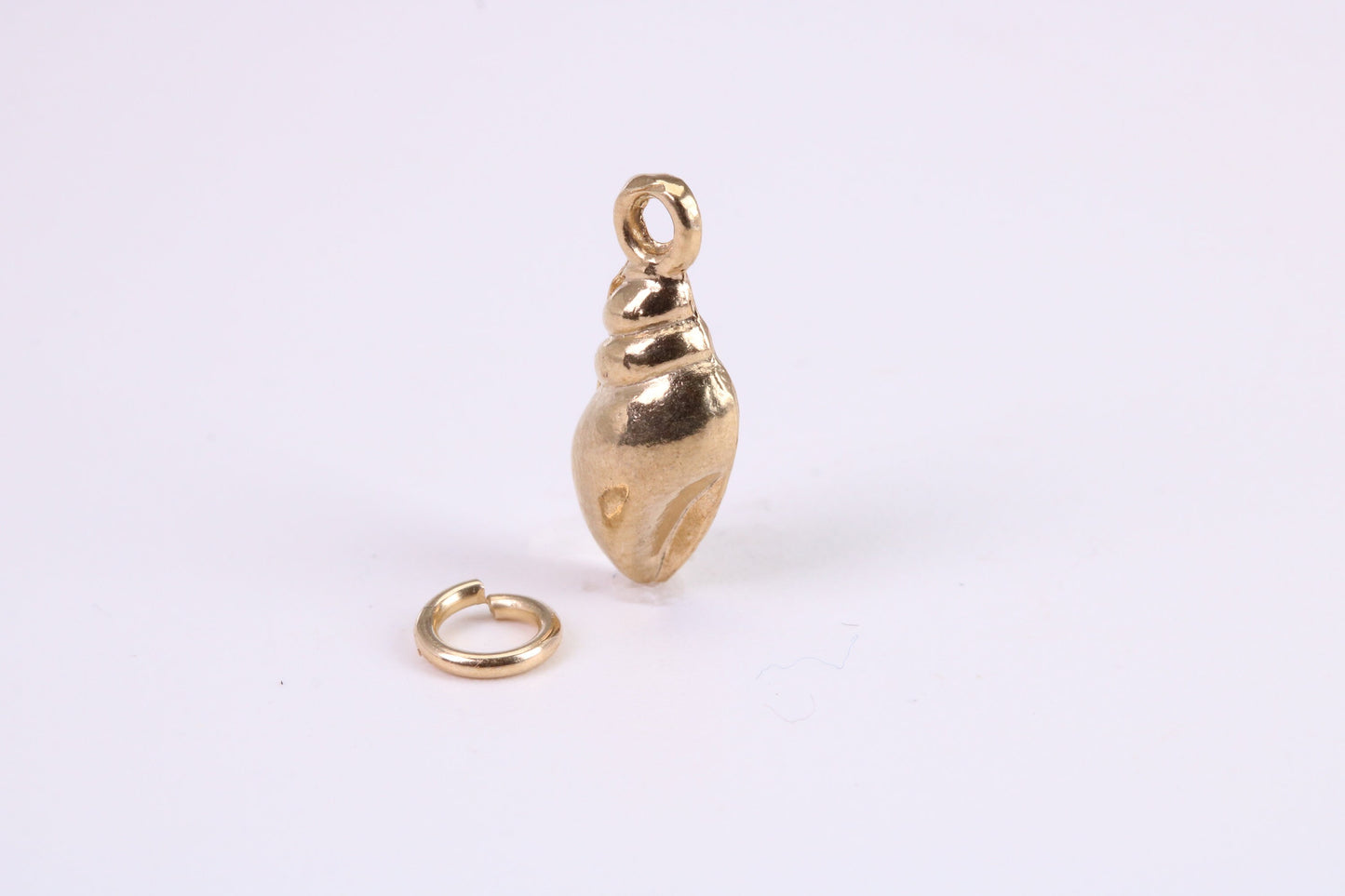 Sea Shell Charm, Traditional Charm, Made from Solid Yellow Gold, British Hallmarked, Complete with Attachment Link