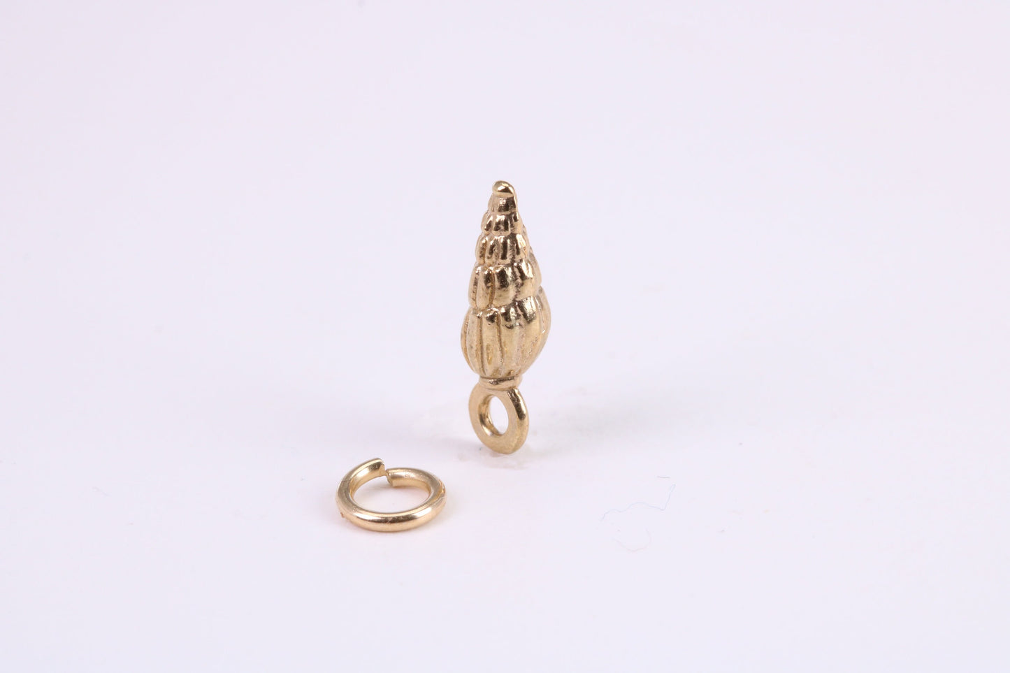 Sea Shell Charm, Traditional Charm, Made from Solid Yellow Gold, British Hallmarked, Complete with Attachment Link