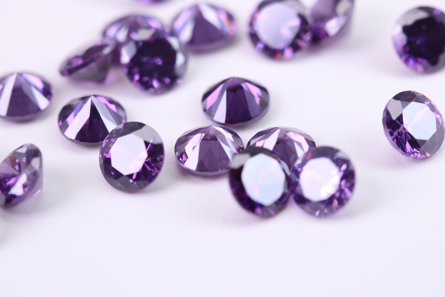 4 mm Round cut AAA Grade Amethyst Cubic Zirconia, Top Colour and Luster, Calibrated Sizing, Multi Pack Buying Options