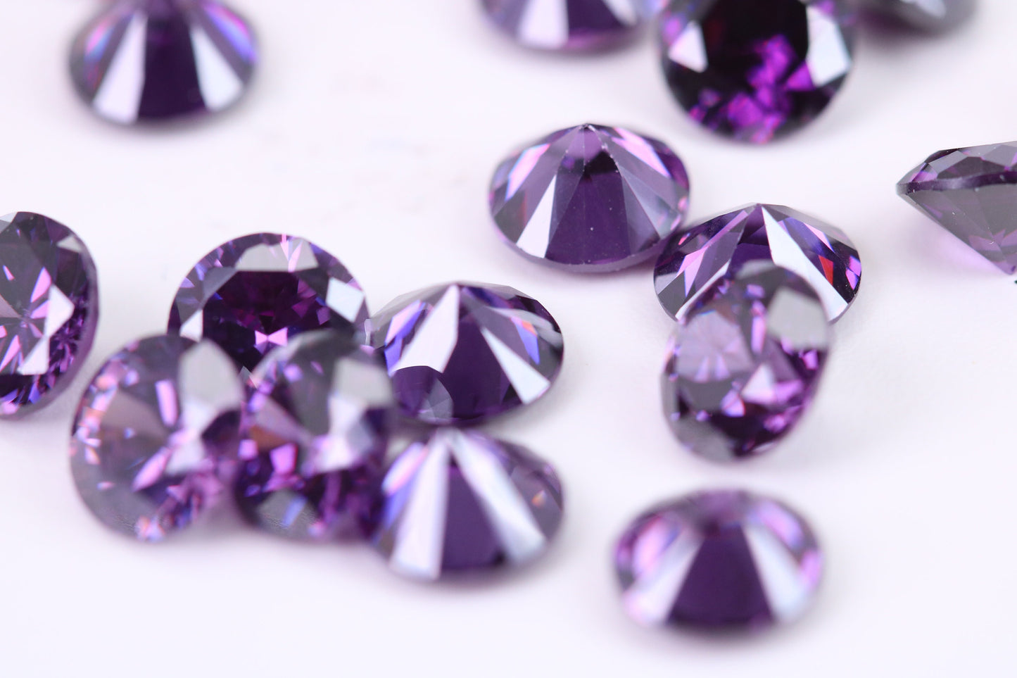 6 mm Round cut AAA Grade Amethyst Cubic Zirconia, Top Colour and Luster, Calibrated Sizing, Multi Pack Buying Options