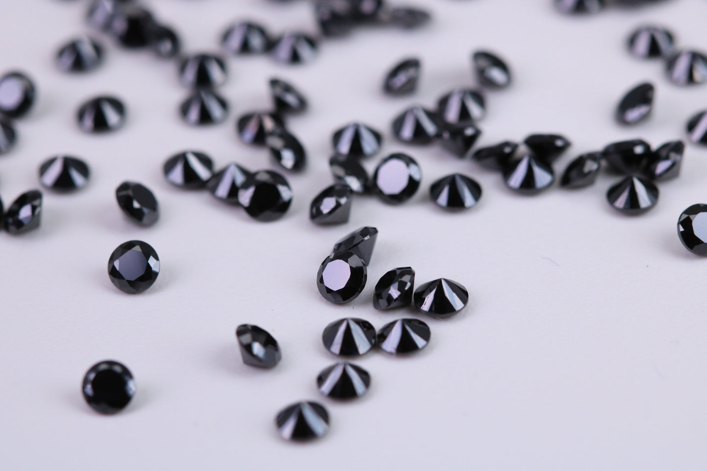 Round cut AAA Grade Jet Black Cubic Zirconia, Top Colour and Luster, Choice of Sizes, Calibrated Sizing, Multi Packs