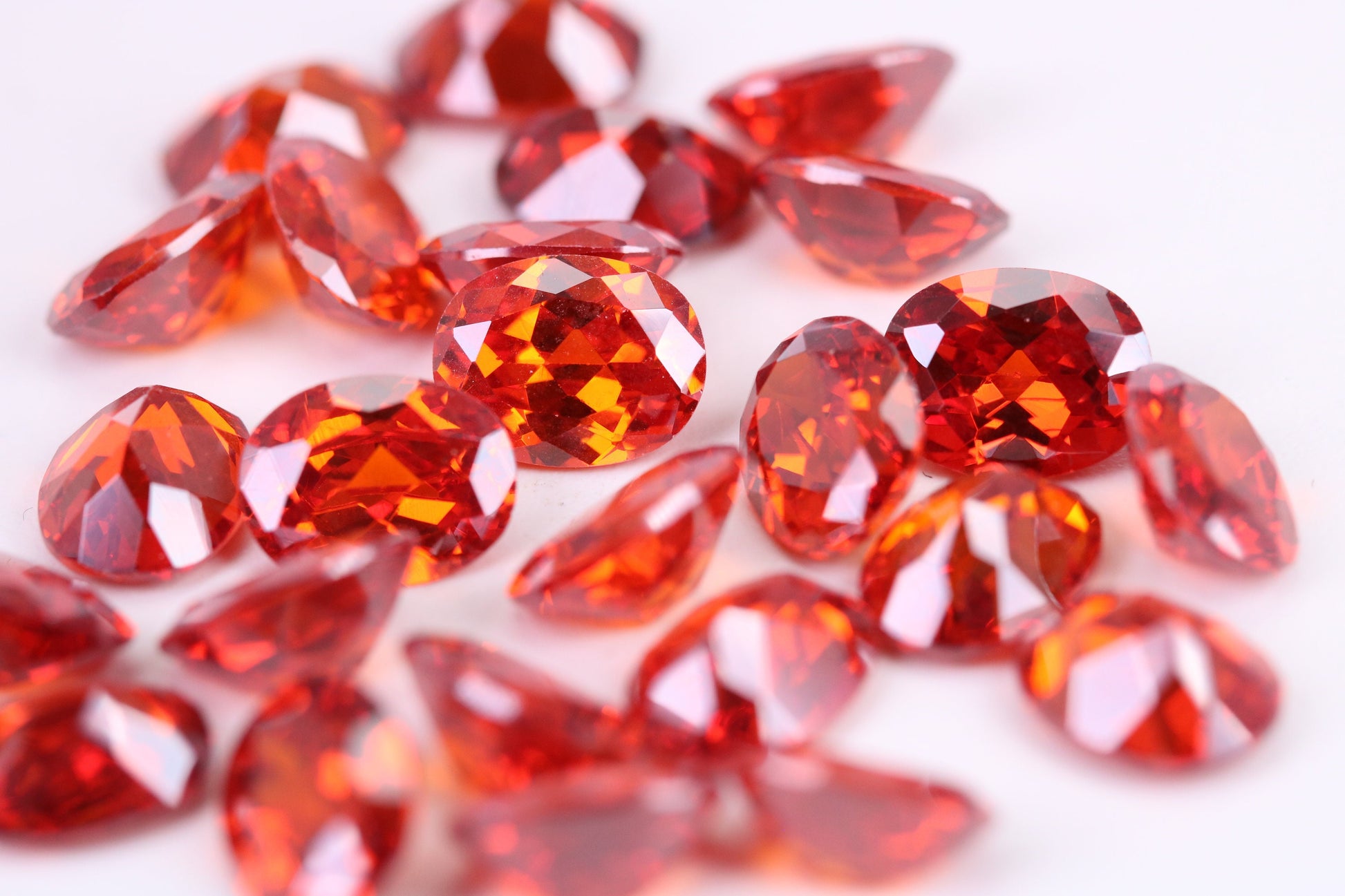 Oval cut AAA Grade Hessonite Garnet Cubic Zirconia, Top Colour and Luster, Choice of Sizes, Calibrated Sizing, Multi Pack of 10