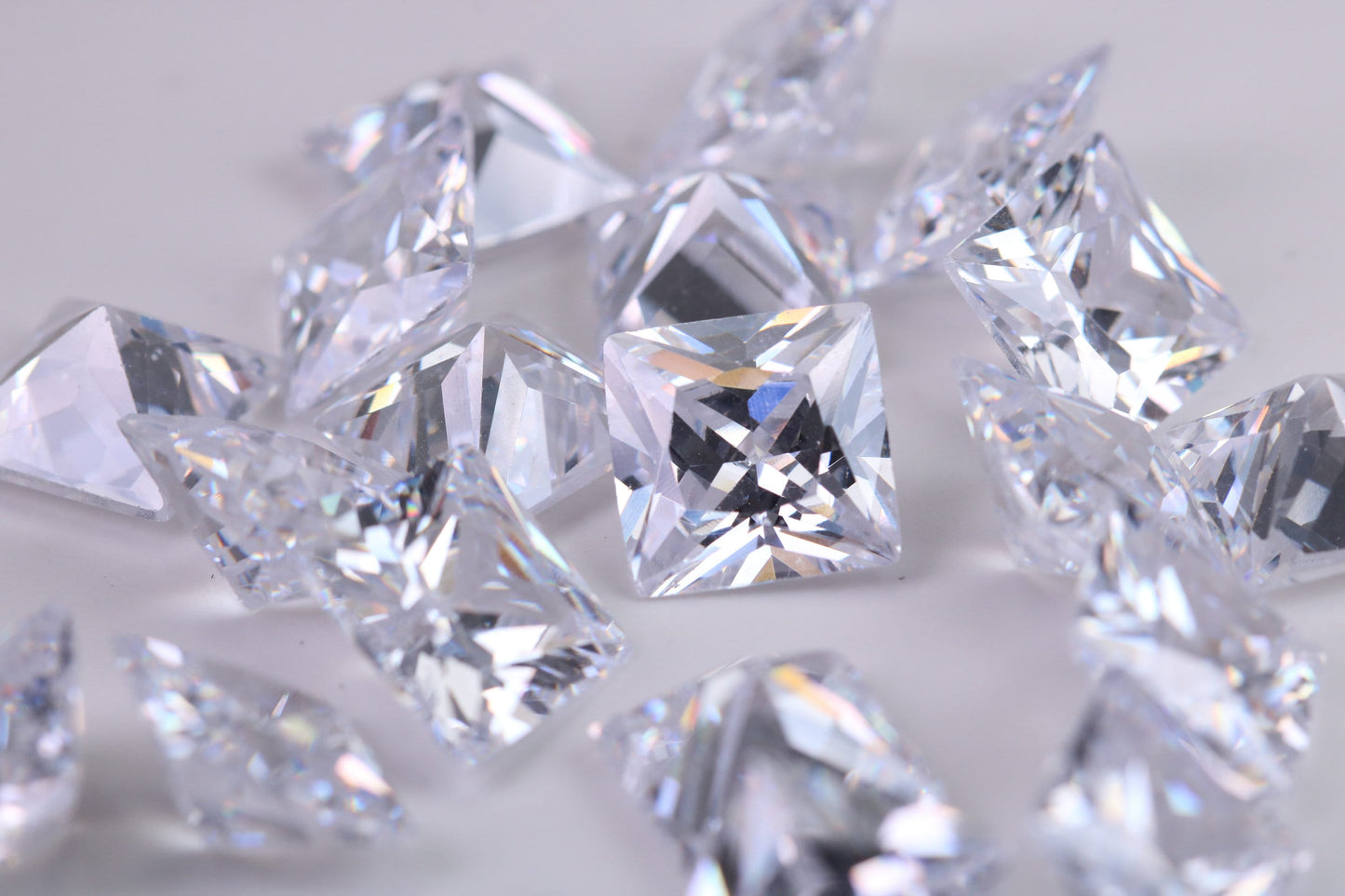 Square cut AAA Grade Diamond White Cubic Zirconia, Top Colour and Luster, Choice of Sizes, Calibrated Sizing, Multi Packs