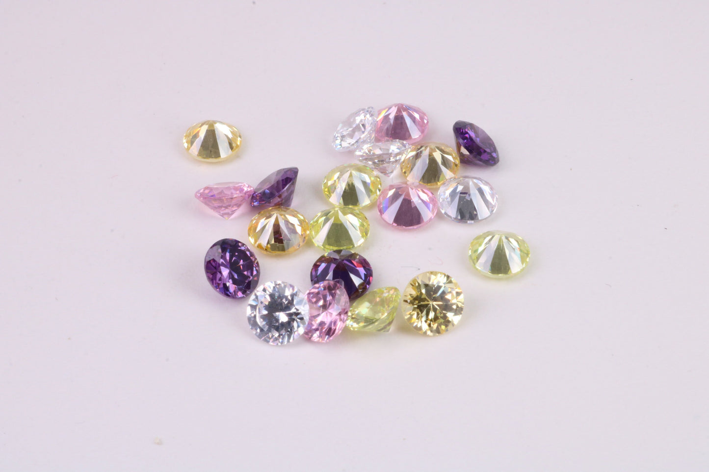 Assorted Pack of 20 AAA Grade Cubic Zirconia, Top Colour and Luster, Choice of Sizes, 6mm, 7mm, 8mm and 10mm