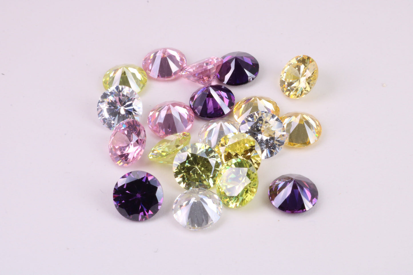 Assorted Pack of 20 AAA Grade Cubic Zirconia, Top Colour and Luster, Choice of Sizes, 6mm, 7mm, 8mm and 10mm