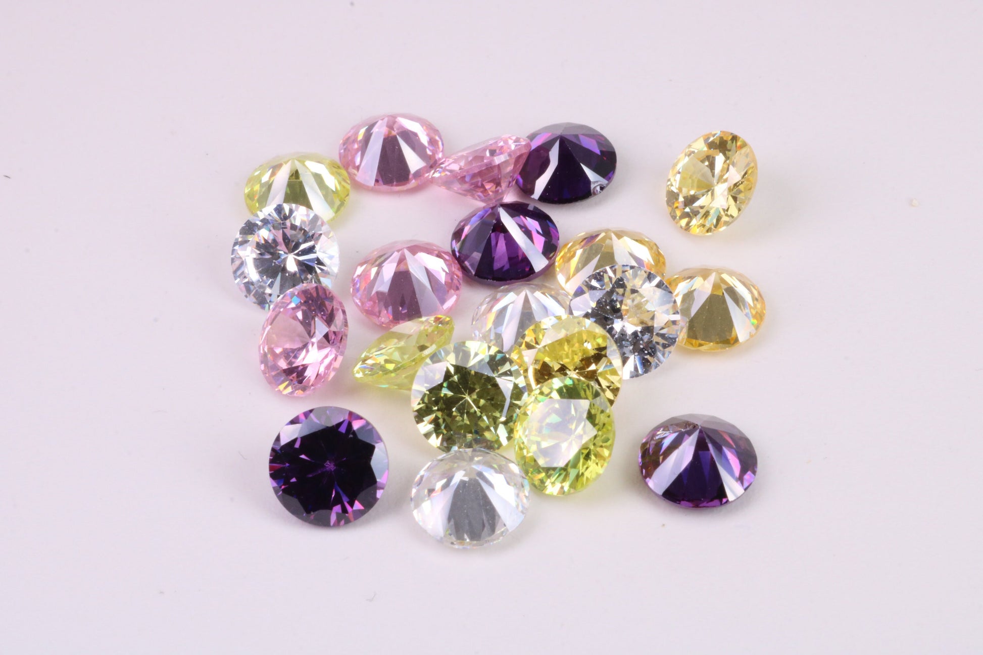 Assorted Pack of 20 AAA Grade Cubic Zirconia, Top Colour and Luster, Choice of Sizes, 6mm, 7mm, 8mm and 10mm