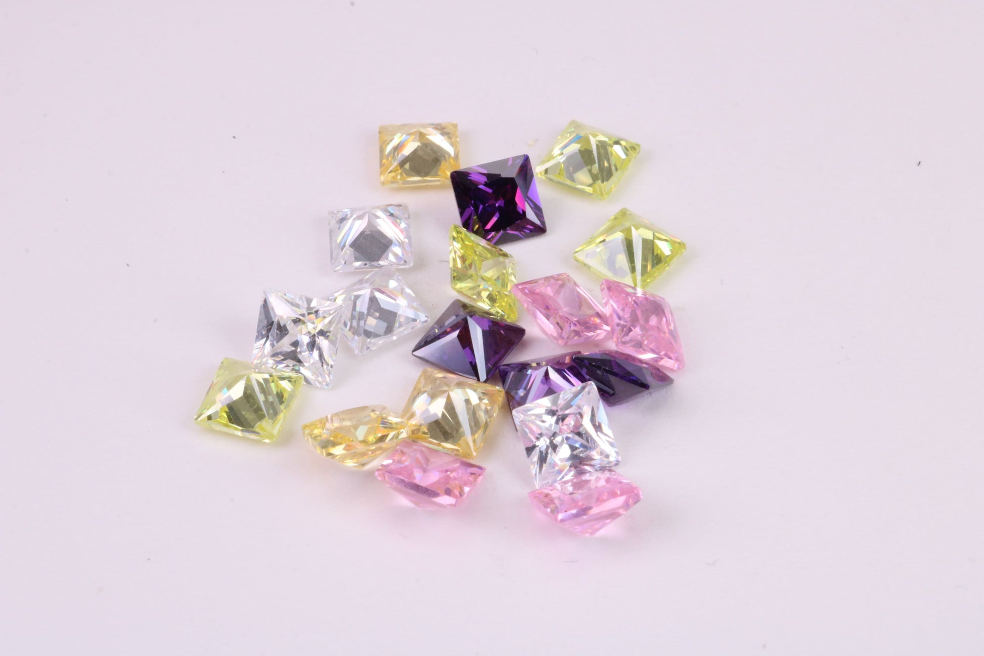 Assorted Pack of 20 Square cut AAA Grade Cubic Zirconia, Top Colour and Luster, Choice of Sizes, 4mm, 5mm, 6mm, 8mm and 10mm