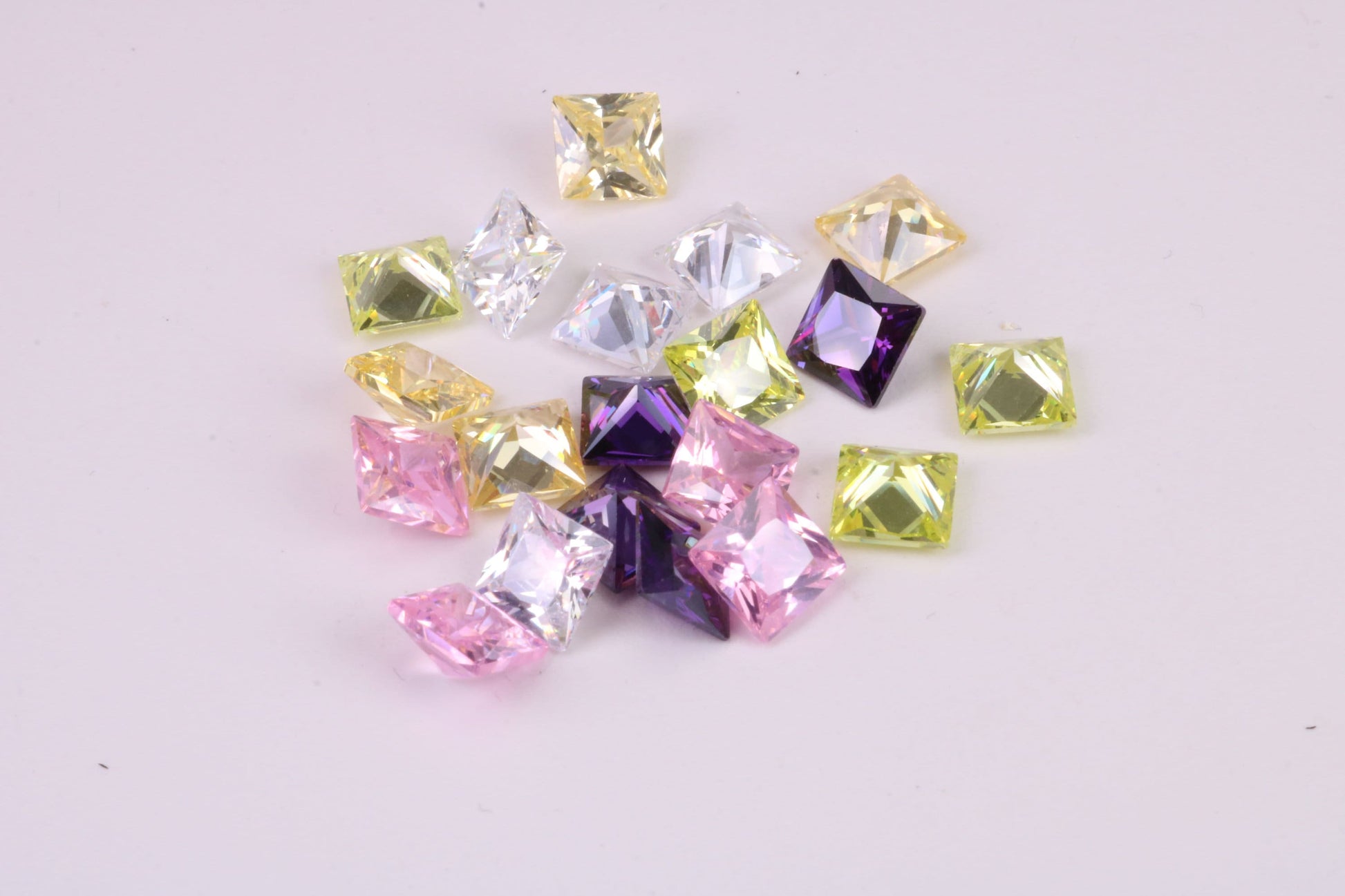 Assorted Pack of 20 Square cut AAA Grade Cubic Zirconia, Top Colour and Luster, Choice of Sizes, 4mm, 5mm, 6mm, 8mm and 10mm