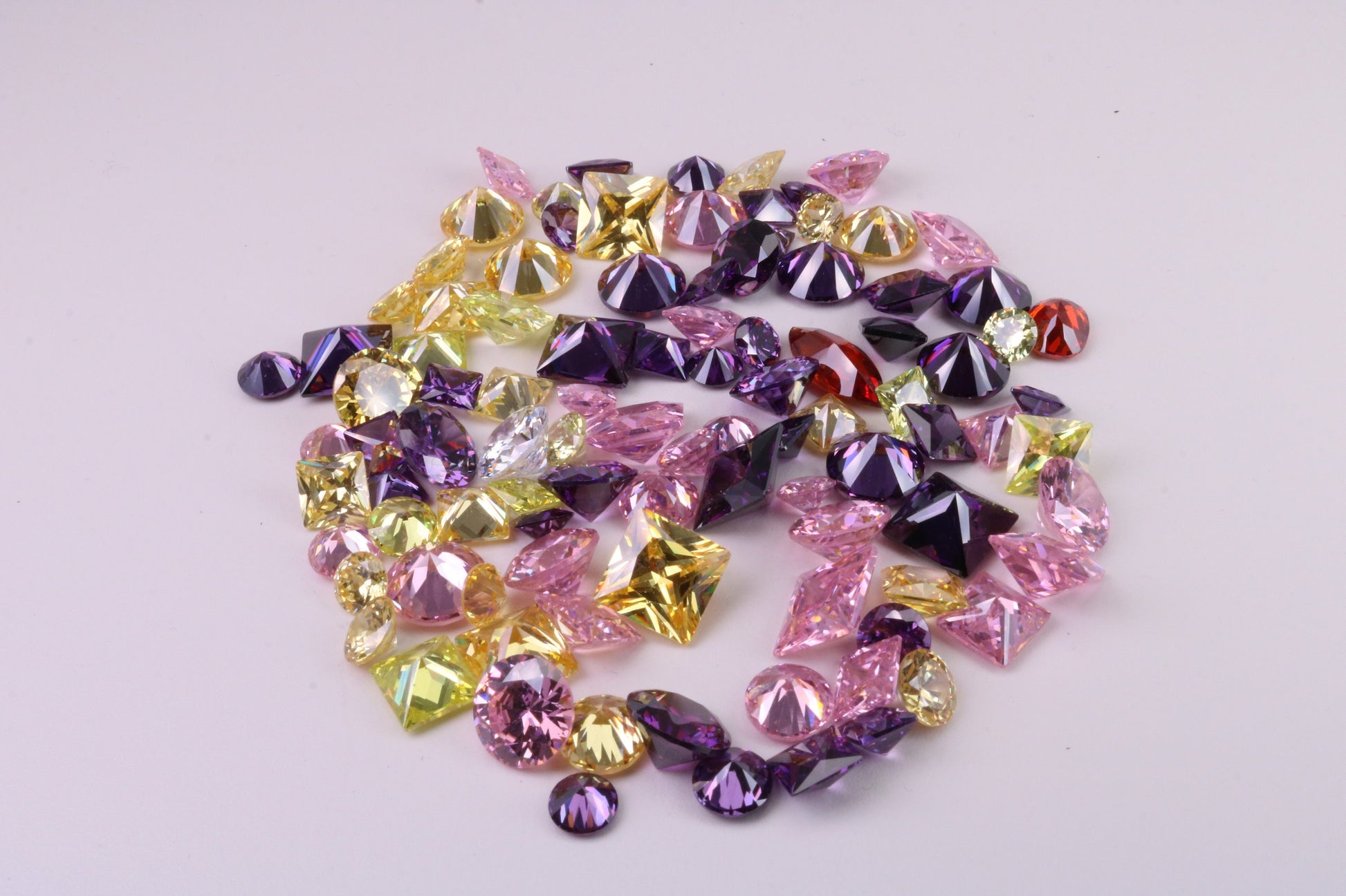 Assorted Pack of 100 AAA Grade Cubic Zirconia, Top Colour and Luster, Assorted Sizes, Shapes and Colours