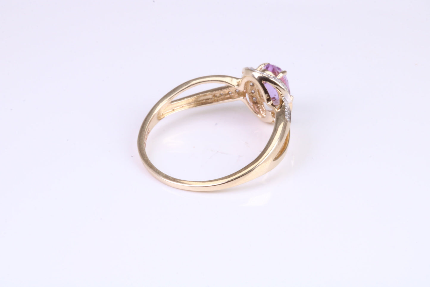 Amethyst and Diamonds set Yellow Gold ring, Natural oval cut Amethyst and natural Diamonds, British hallmarked