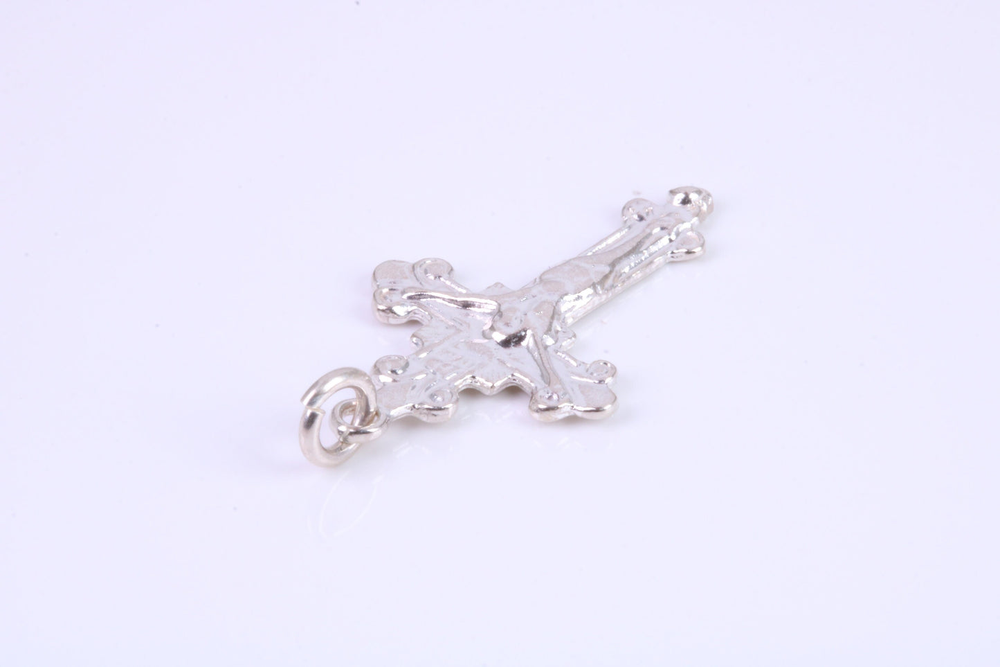 Small 26 mm Long Crucifix Necklace, Made From Solid Cast Silver, Complete With Silver Chain