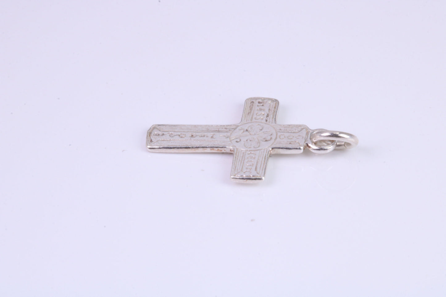 Small 21 mm Long Patterned Cross, Made From Solid Cast Silver, Complete With Silver Chain