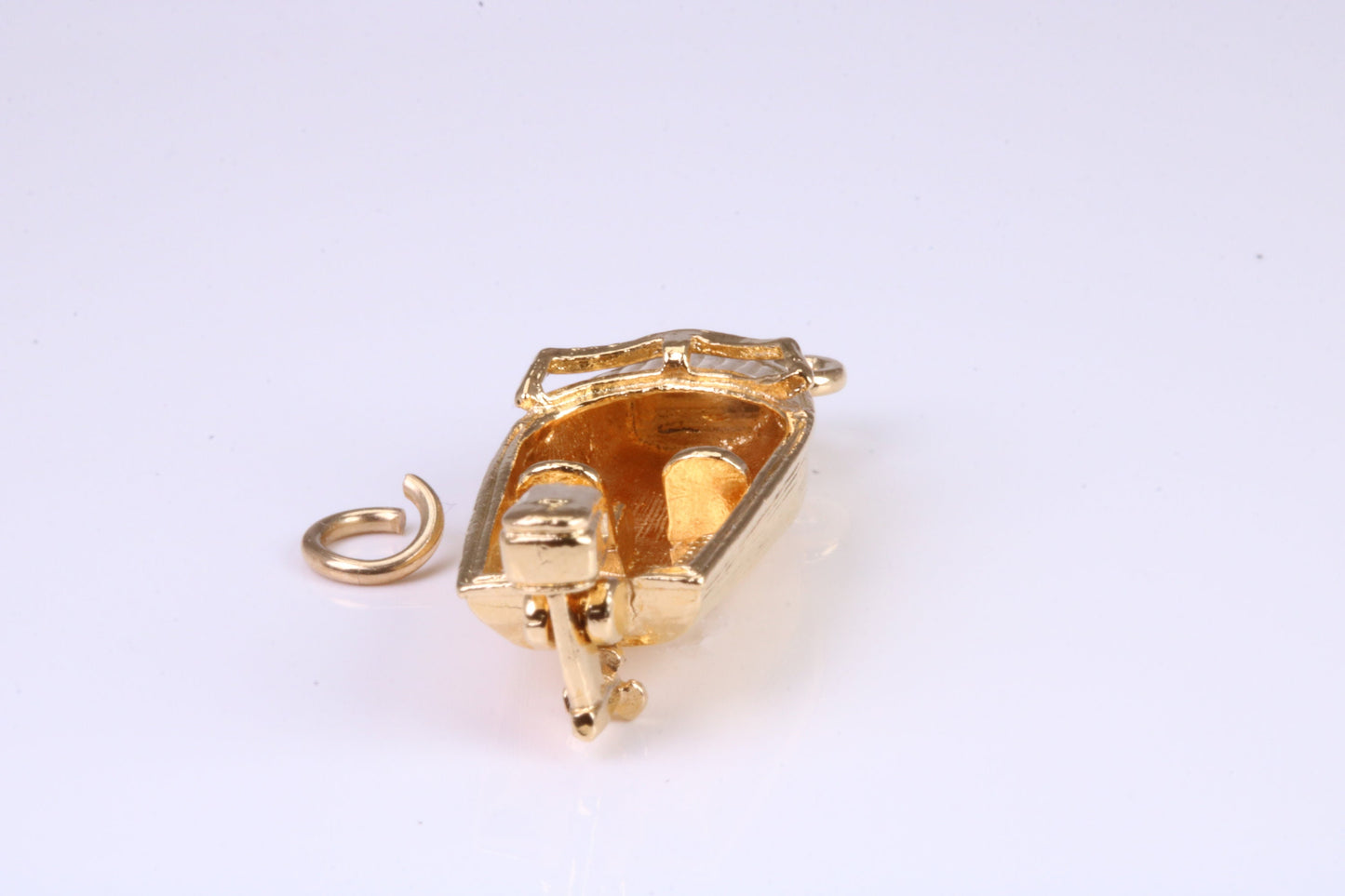 Speed Boat Charm, Traditional Charm, Made from Solid Yellow Gold, British Hallmarked, Complete with Attachment Link