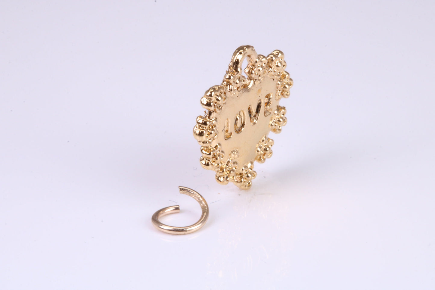Love Amour Charm, Traditional Charm, Made from Solid Yellow Gold, British Hallmarked, Complete with Attachment Link