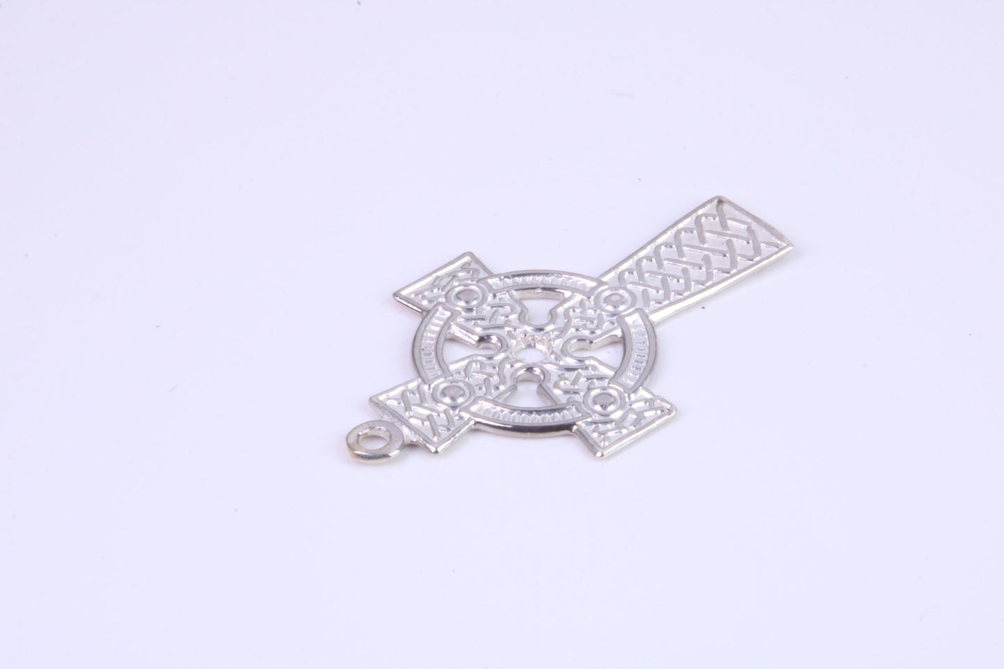 Small 25 mm Long Celtic Cross, Made From Solid Cast Silver, Complete With Silver Chain