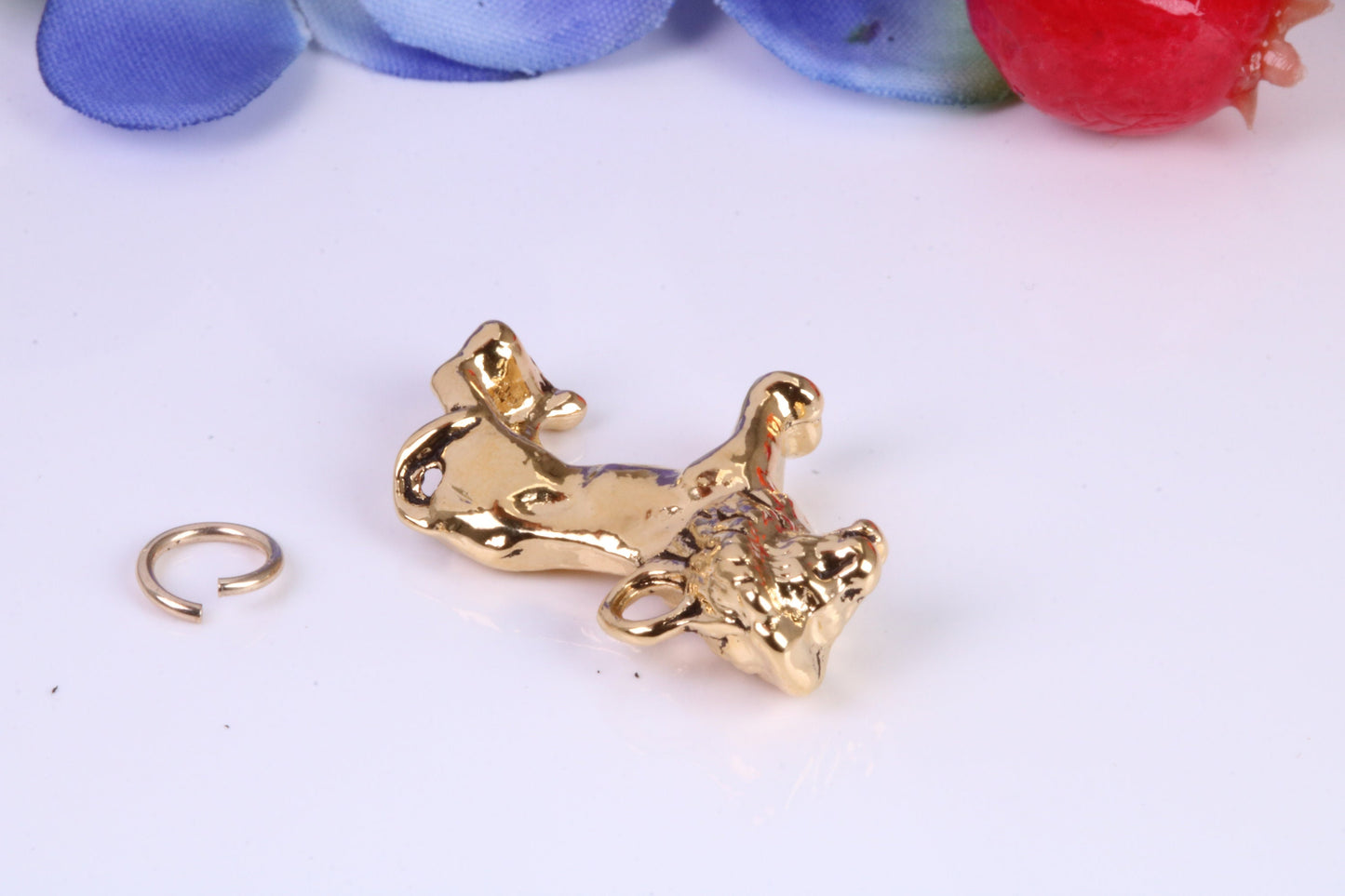 Lion Charm, Traditional Charm, Made from Solid Cast Yellow Gold, British Hallmarked